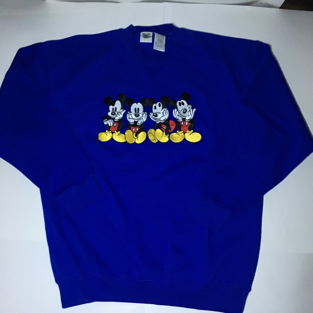 Disney Catalog Micky Sweater Embroidered